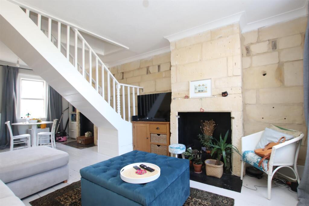 Main image of property: Hampton View, Bath