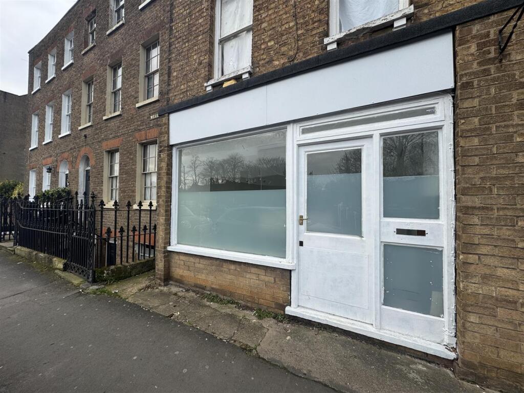 Main image of property: London Road, Spalding
