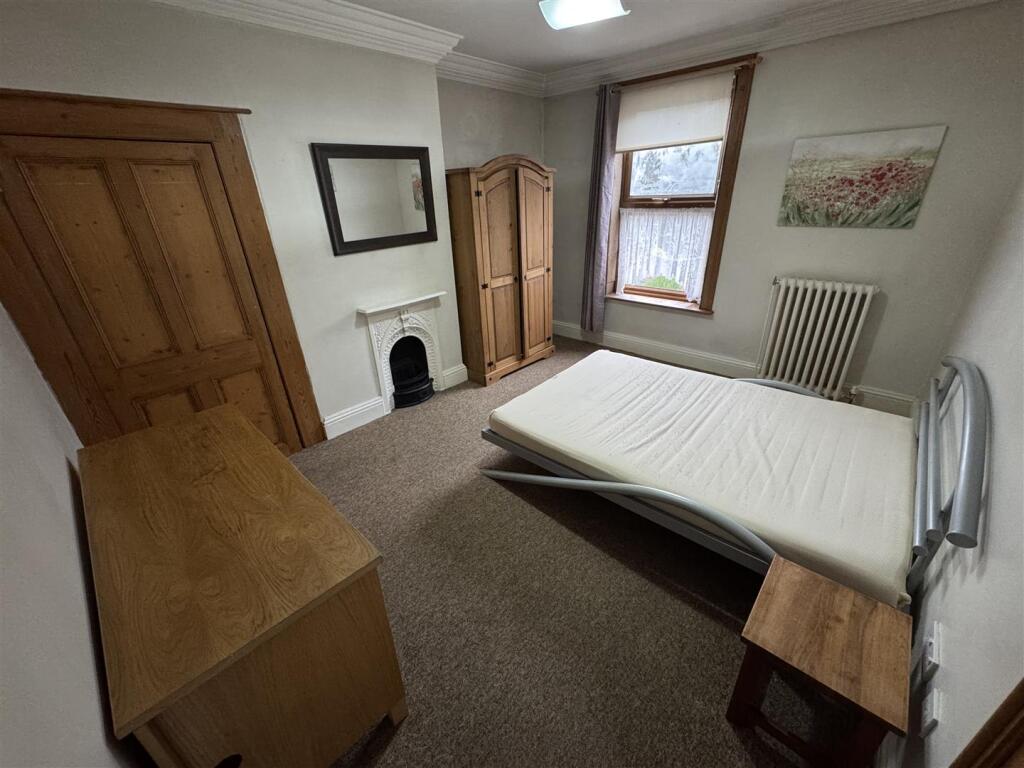 Main image of property: 20 Pinchbeck Road, Spalding