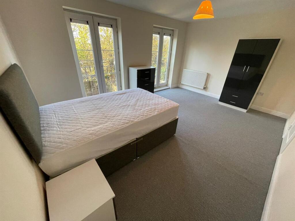 Main image of property: Holbeach Terrace, Boston