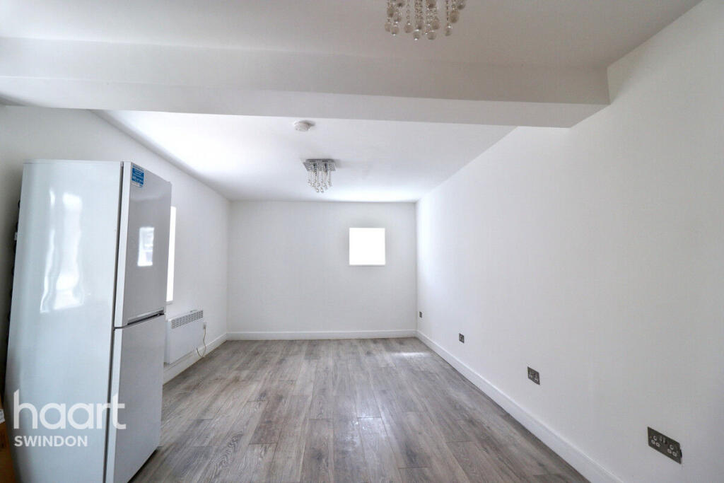 Main image of property: 28 Milton Road, Swindon