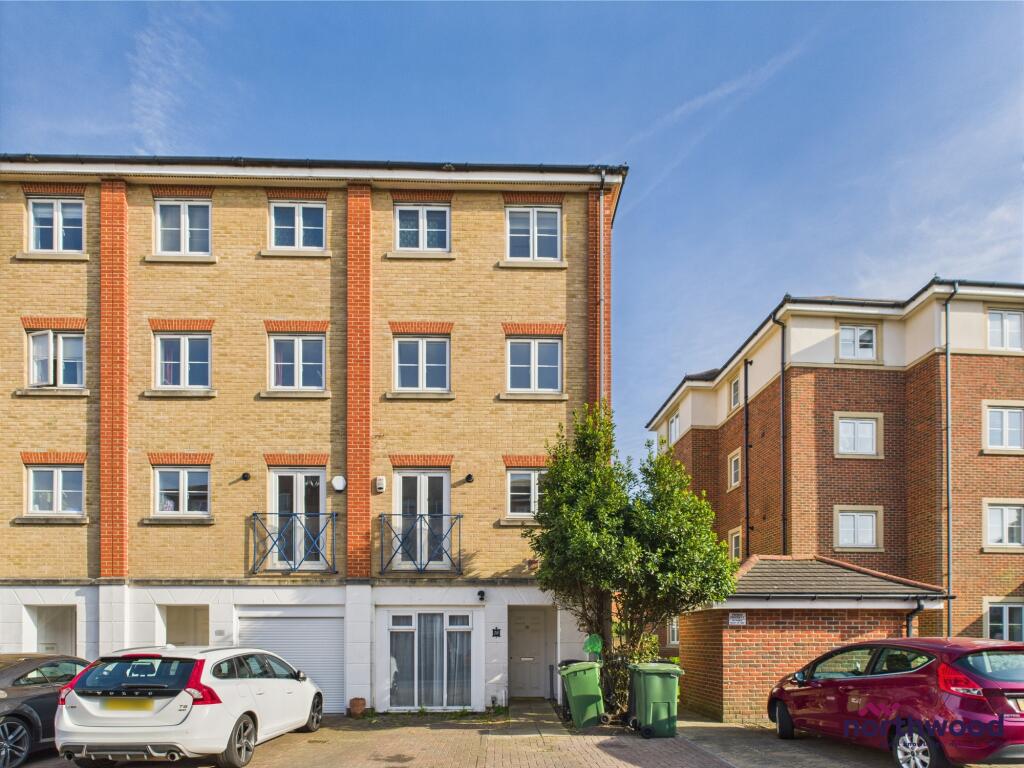 Main image of property: Barbuda Quay, Sovereign Harbour South, Eastbourne, BN23
