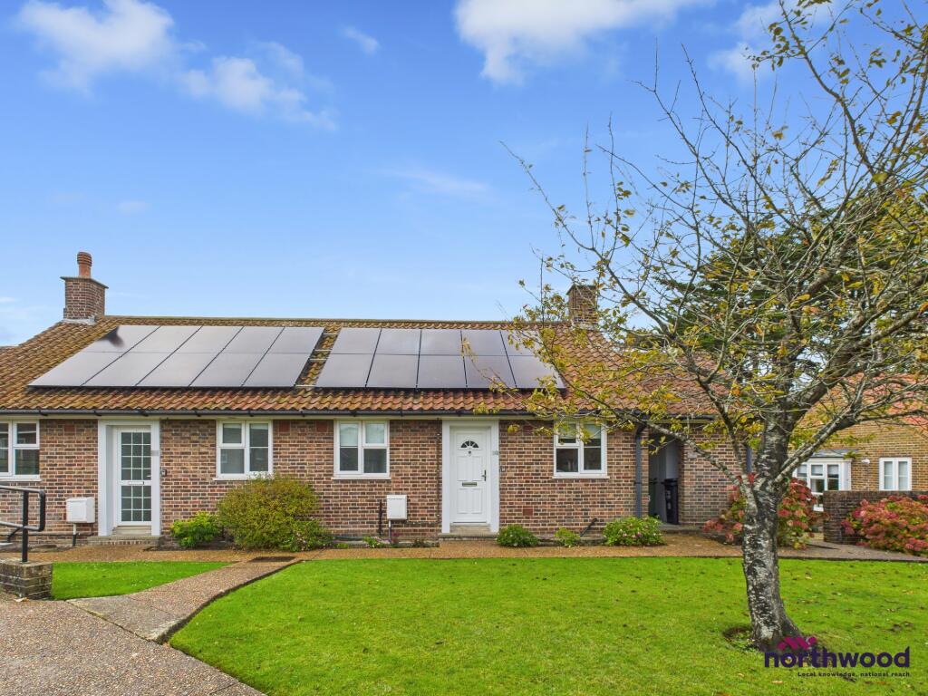 Main image of property: Farlaine Road, Willingdon, Eastbourne, BN21