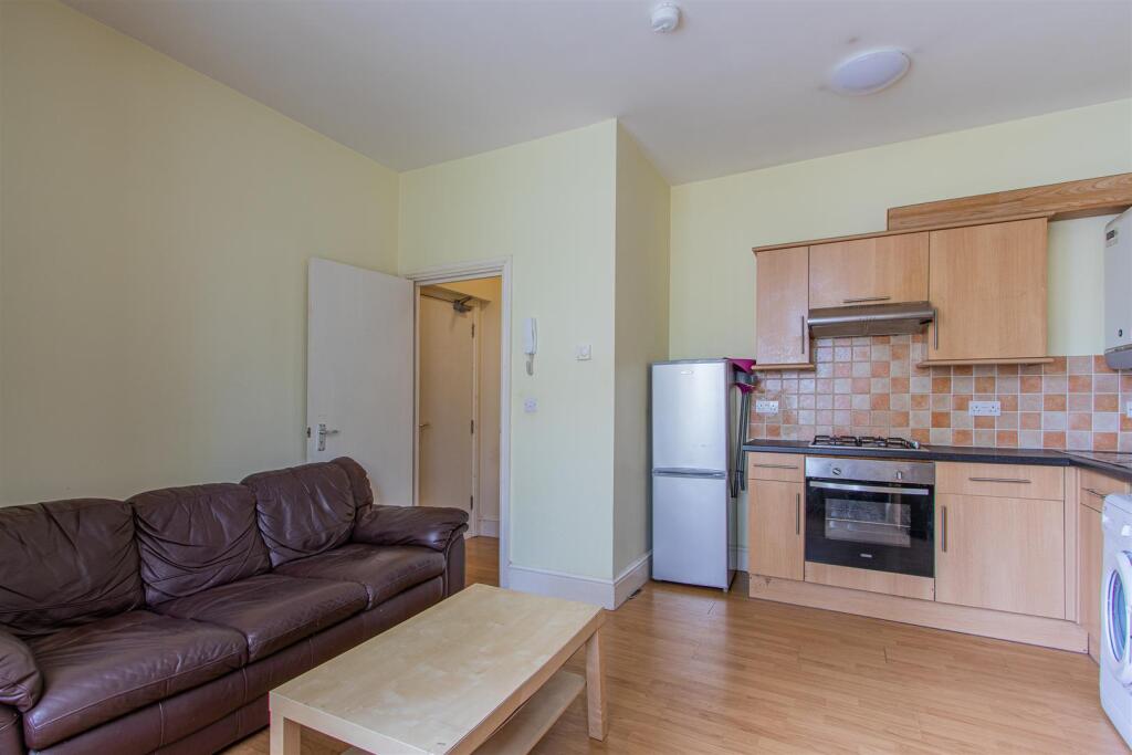 Main image of property: Richmond Road, Roath