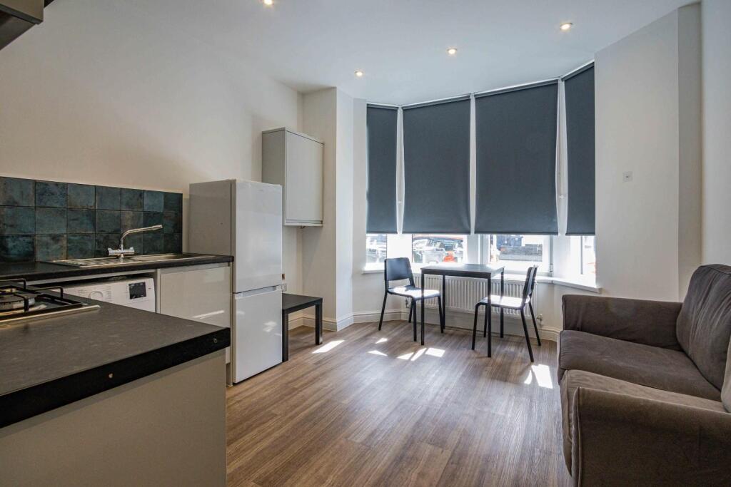 Main image of property: Colum Road, Cathays