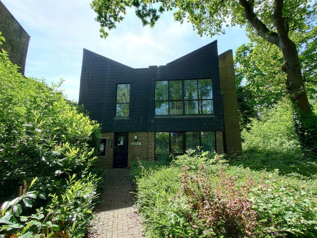 Additional property image - Ash Road, New Ash Green, Longfield