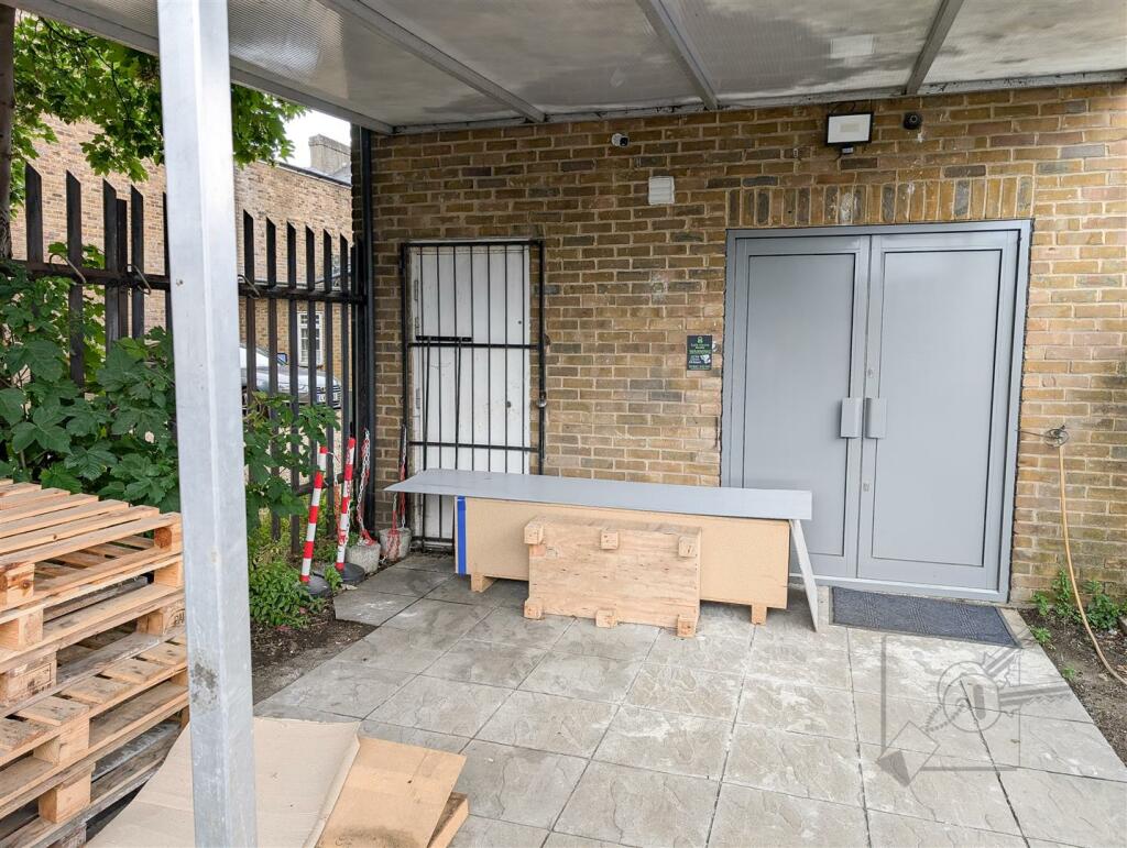 Additional property image - Windmill Street, Gravesend