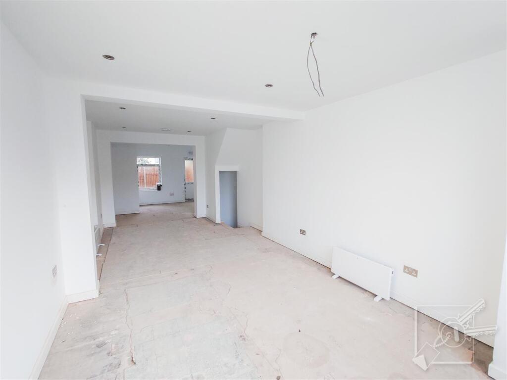 Additional property image - Parrock Street, Gravesend, Kent