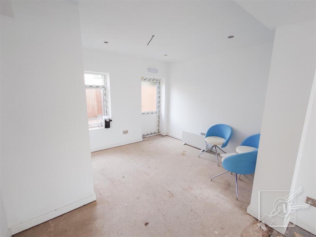 Additional property image - Parrock Street, Gravesend, Kent