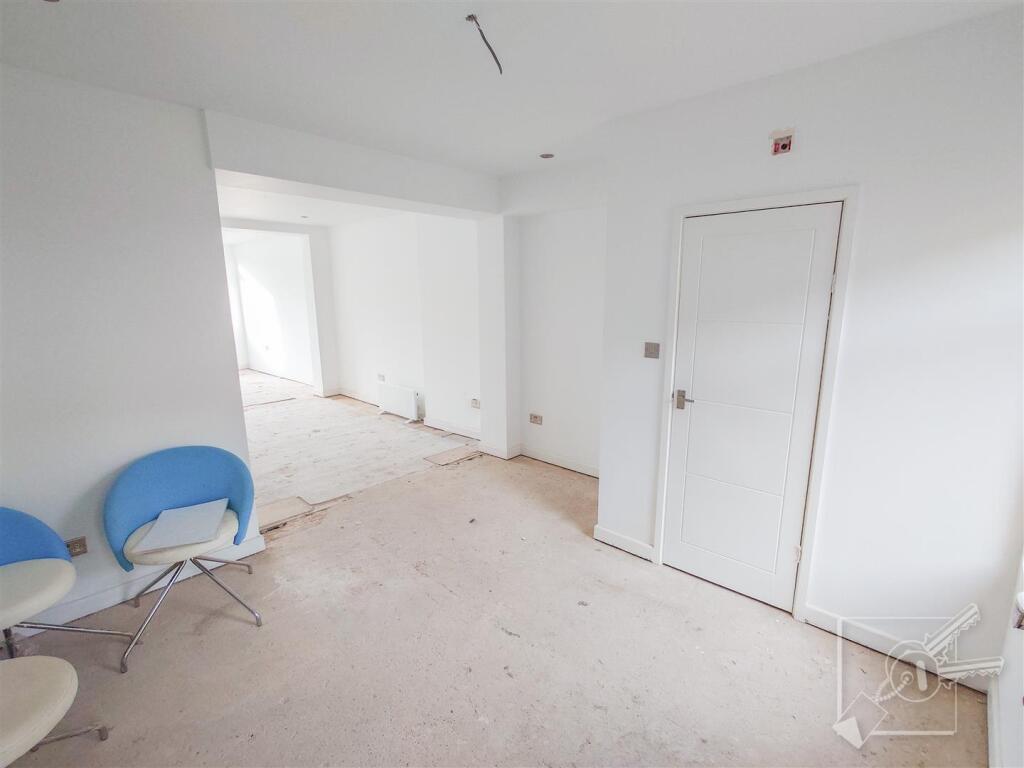 Additional property image - Parrock Street, Gravesend, Kent