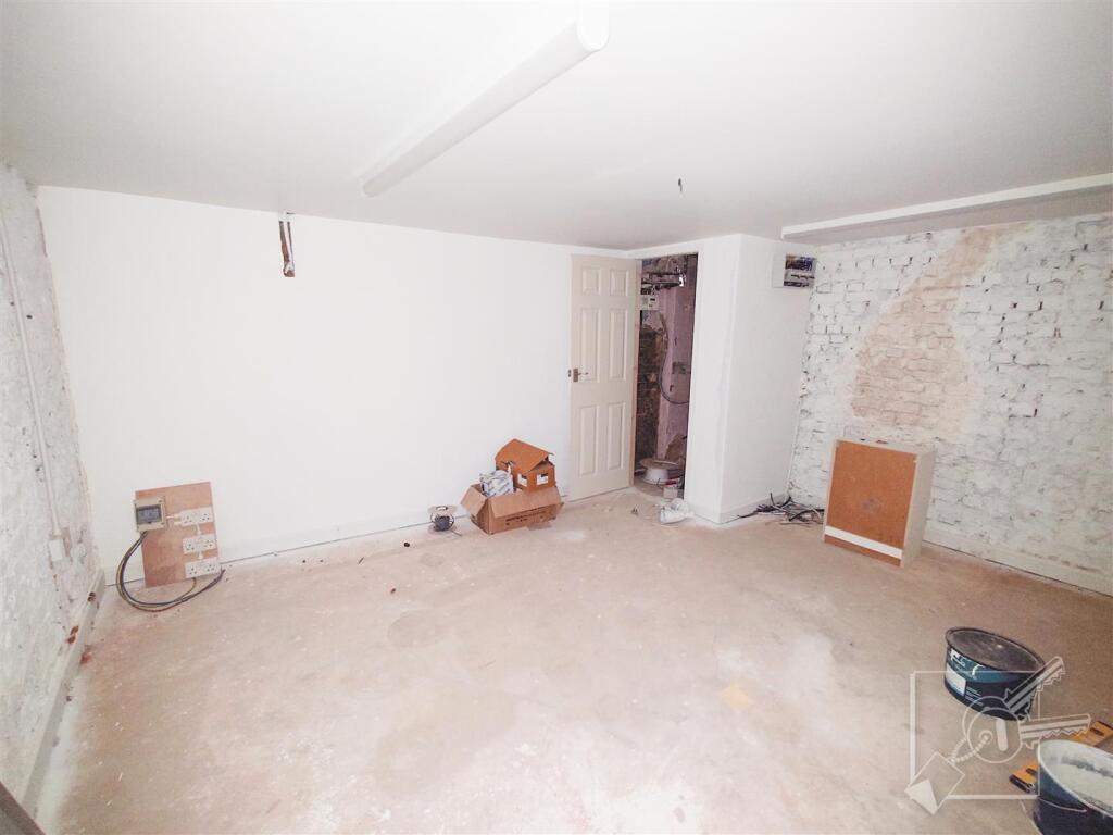 Additional property image - Parrock Street, Gravesend, Kent