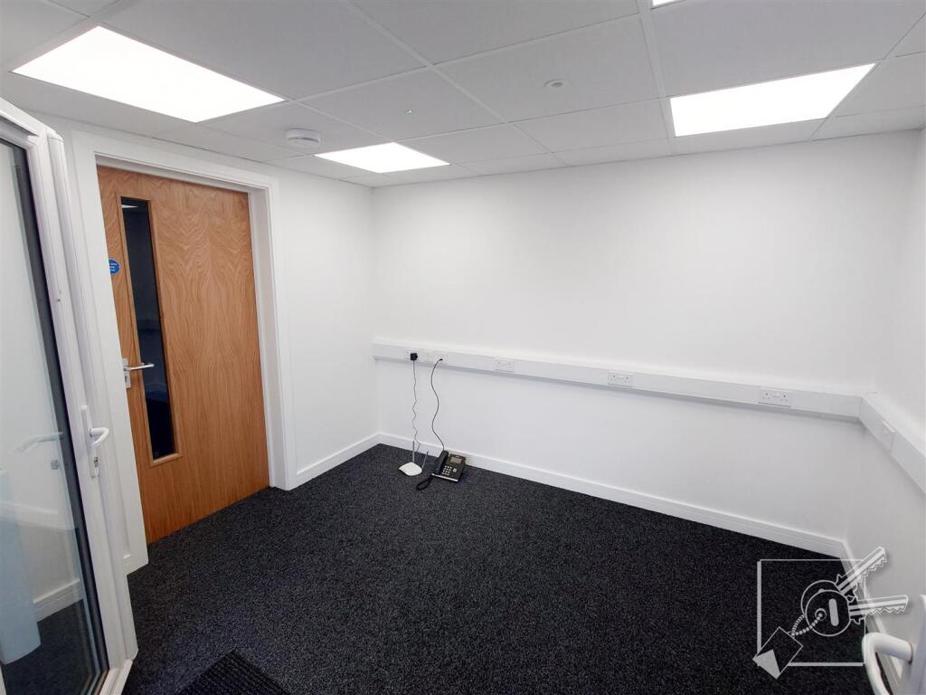 Additional property image - Dover Road East, Gravesend