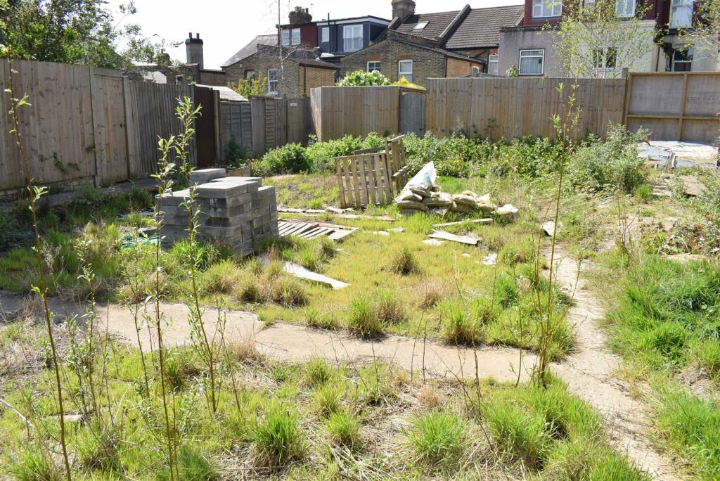 Commercial property for sale in Connaught Road, Chingford, London, E4