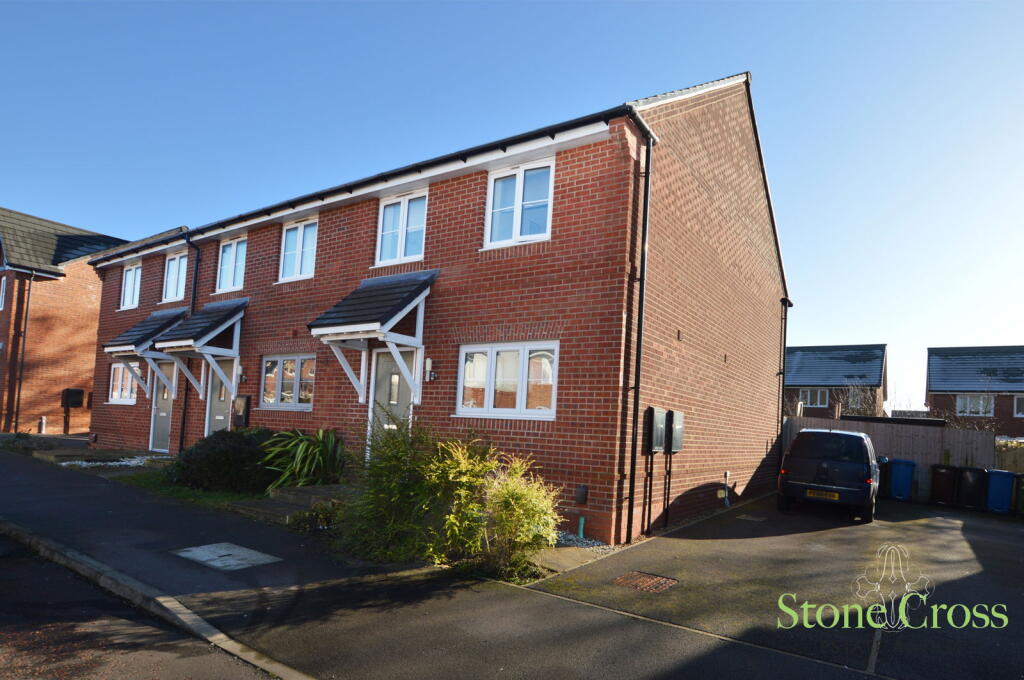Main image of property: Southmead, Lowton, WAE 2XE