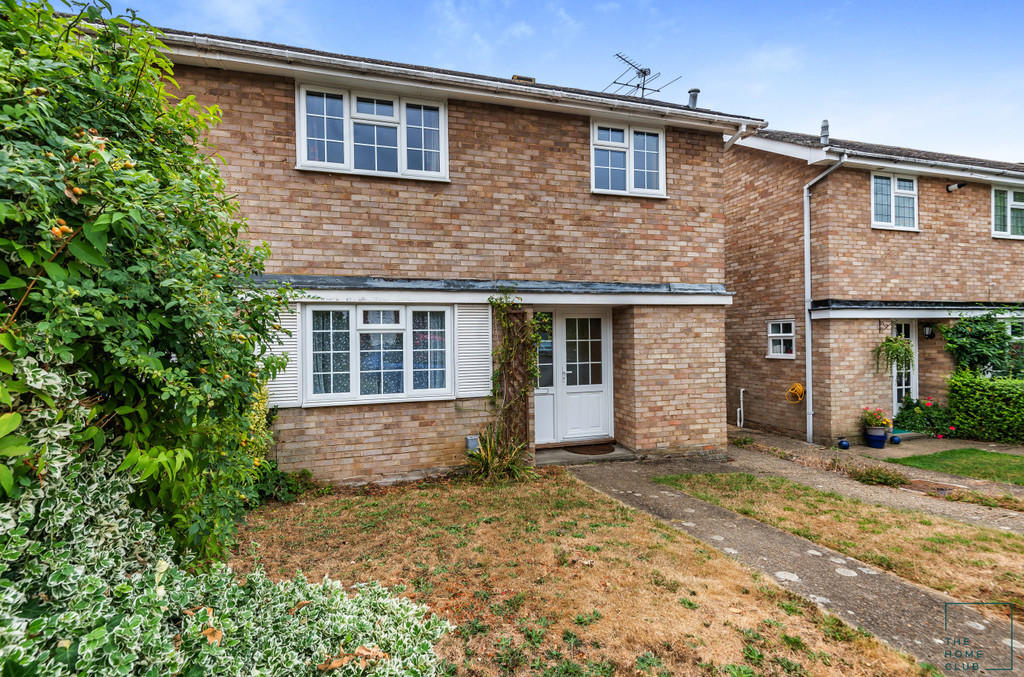 4 bedroom semidetached house for rent in Lynwood, Guildford, GU2