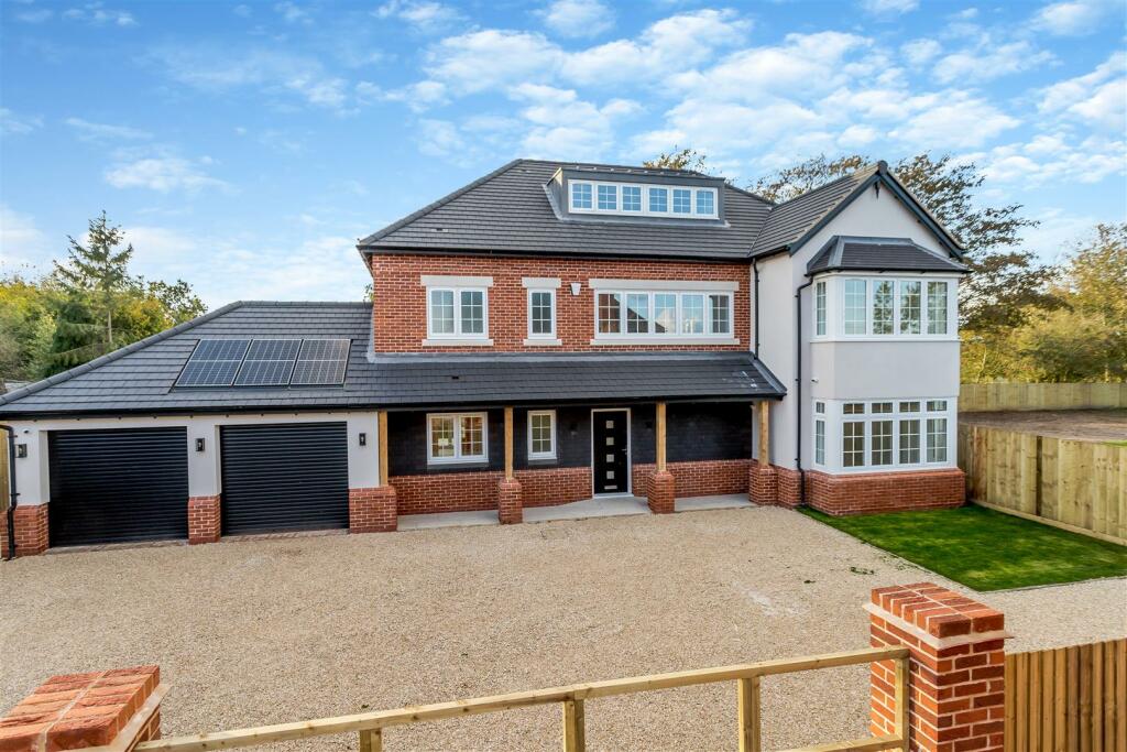 5 bedroom detached house for sale in Stretton On Dunsmore PLOT 3, CV23