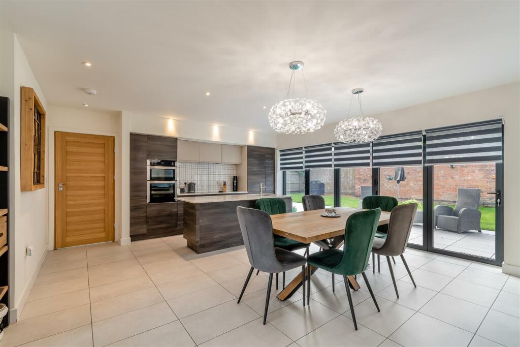 Additional property image - Hawcutt Drive, Caldecote