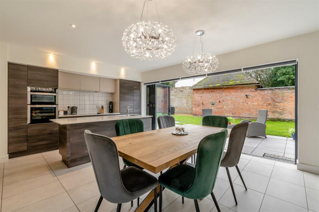 Additional property image - Hawcutt Drive, Caldecote