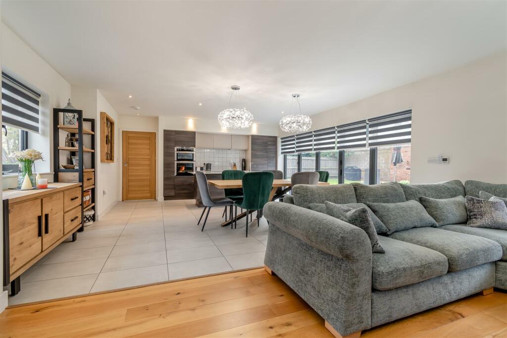 Additional property image - Hawcutt Drive, Caldecote