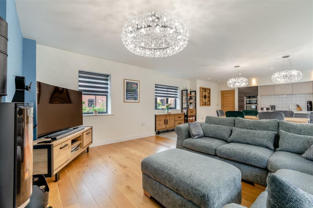 Additional property image - Hawcutt Drive, Caldecote