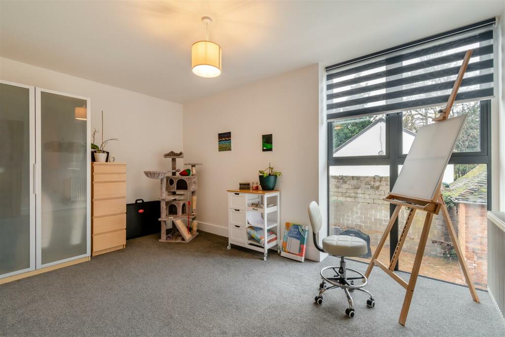Additional property image - Hawcutt Drive, Caldecote