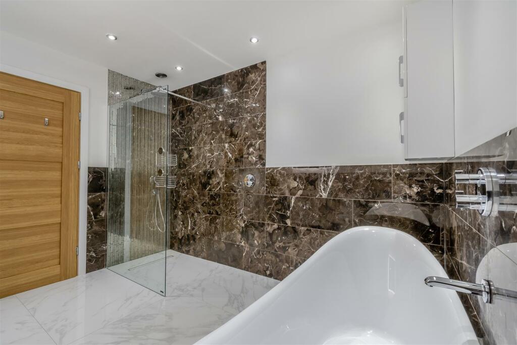 Additional property image - Hawcutt Drive, Caldecote