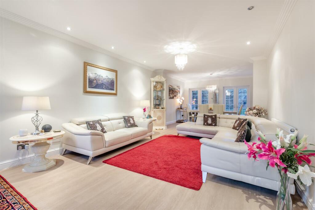 Additional property image - Off Kenilworth road, Substantial Family Home