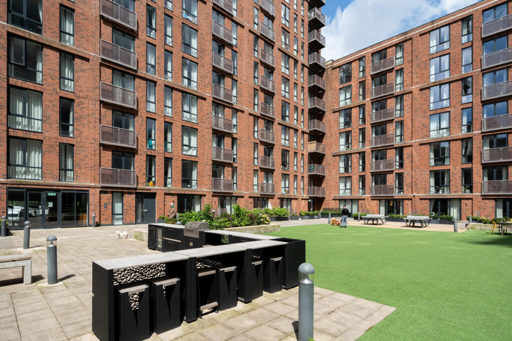 Main image of property: Oxbow, Stephenson House