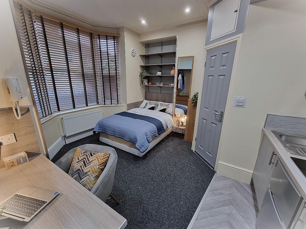 Main image of property: Rasen Lane, Lincoln, LN1 (Studio by Bond Housing) (For Jan 2026 move in)