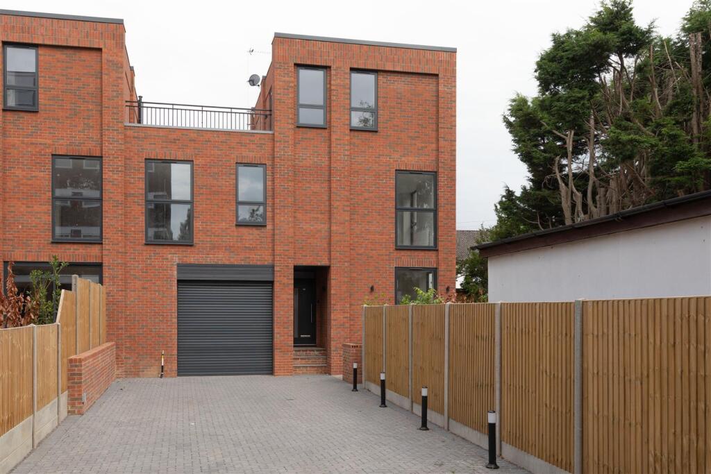 Main image of property: Lynwood Close, South Woodford