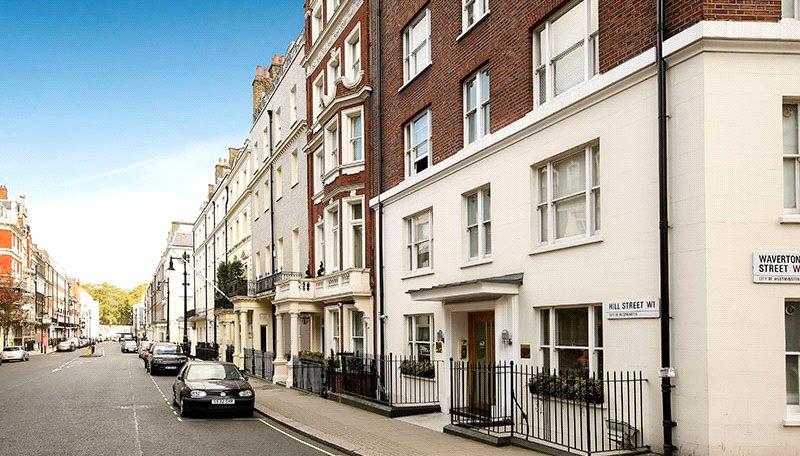 3 bedroom apartment for rent in Hill Street, London, W1J