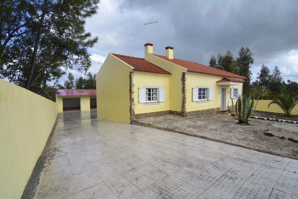3 bedroom house for sale in Ribatejo, Portugal