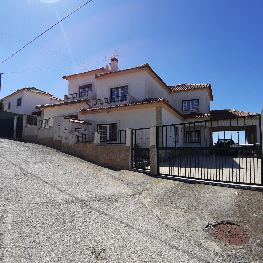 4 bedroom house for sale in Lisbon, Portugal
