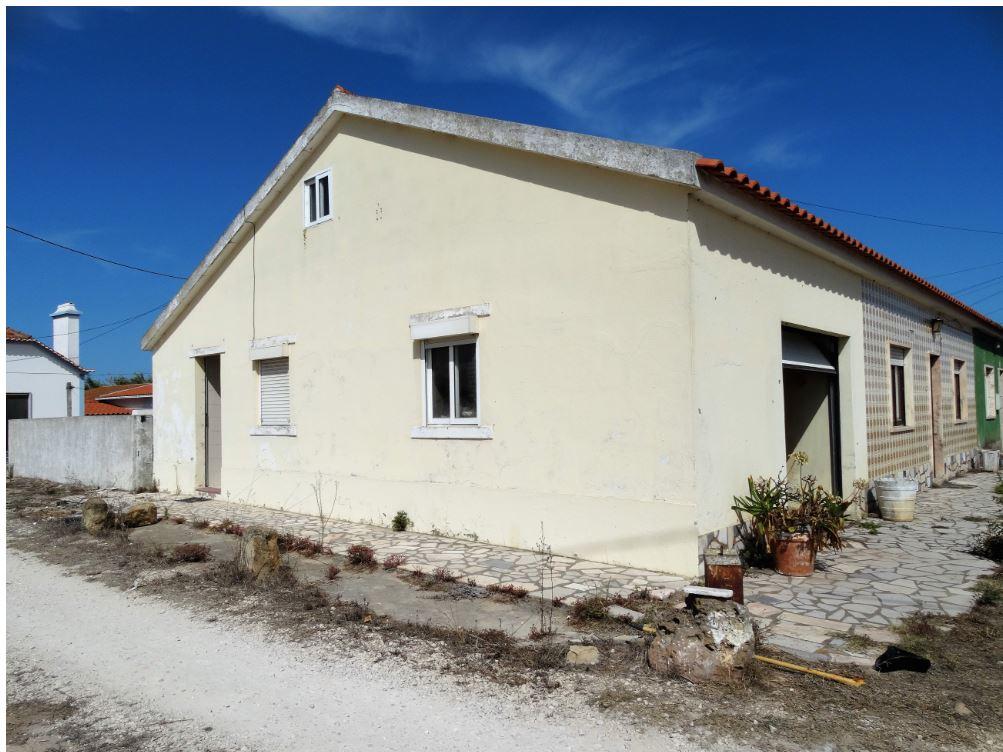 2 bedroom house for sale in Lisbon, Portugal