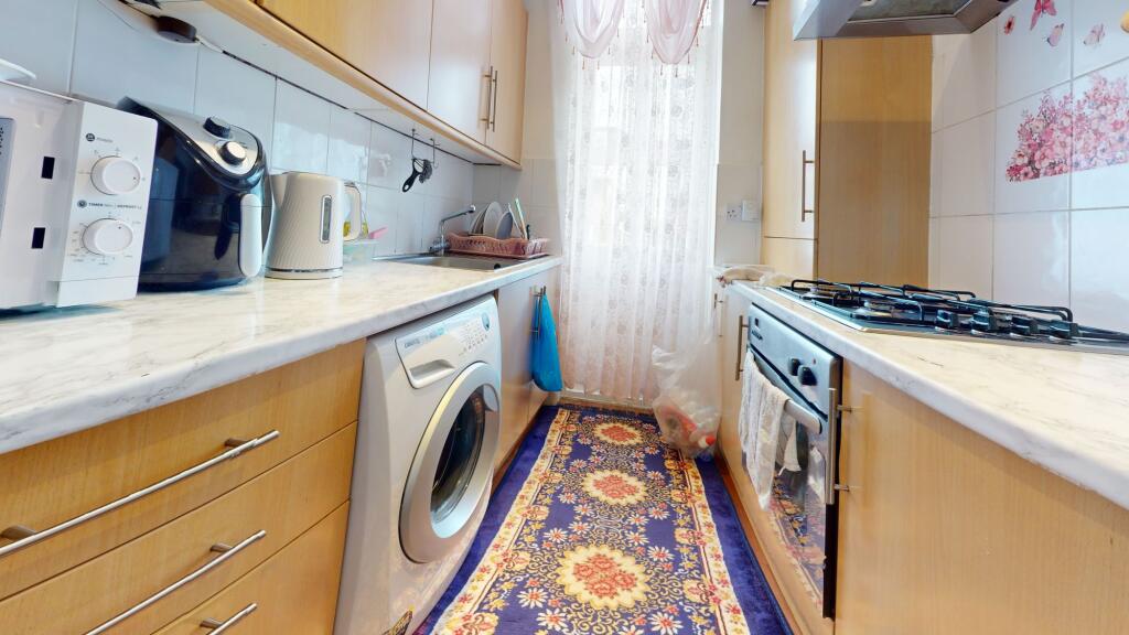 Main image of property: Grayscroft Road, London, SW16