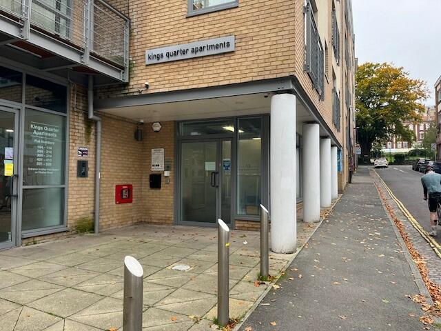 Additional property image - King Square Avenue, Bristol, BS2