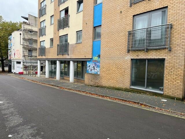 Additional property image - King Square Avenue, Bristol, BS2