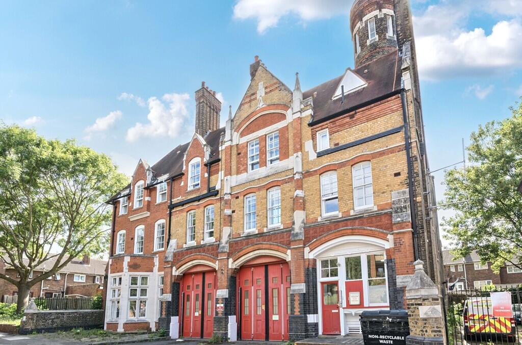 Main image of property: Sunbury Street, London, SE18