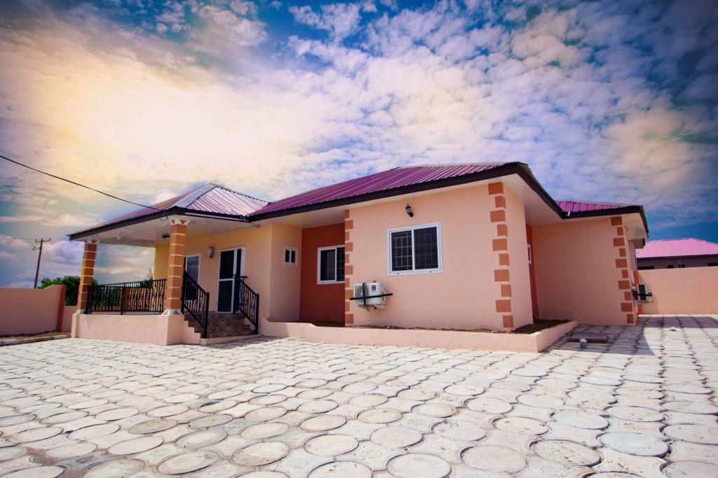 4 bedroom semidetached house for sale in Greater Accra, Ghana