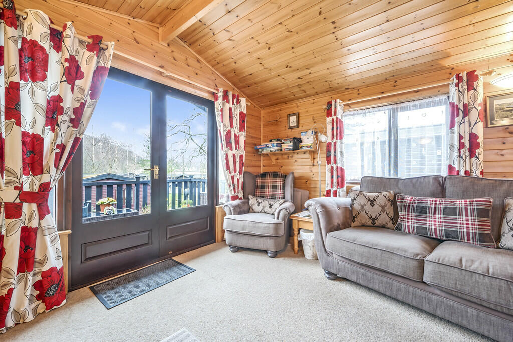 Additional property image - Fell View Lodge, 13 Burnside Park, Underskiddaw, Keswick, Cumbria CA12 4PF