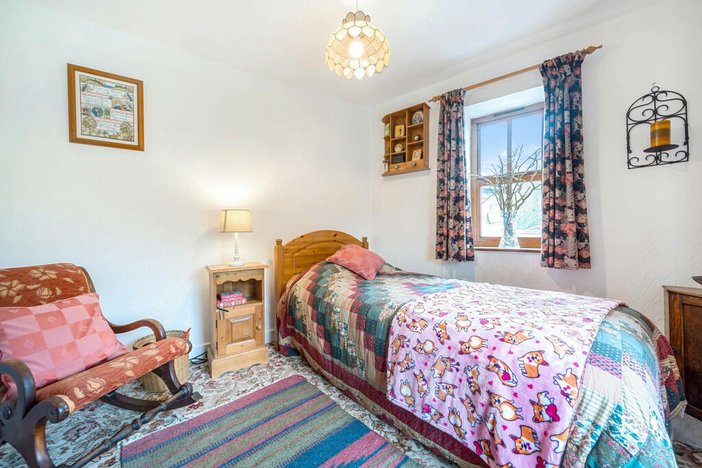 Additional property image - Yew Cottage, Bassenthwaite, Keswick, Cumbria, CA12 4QP
