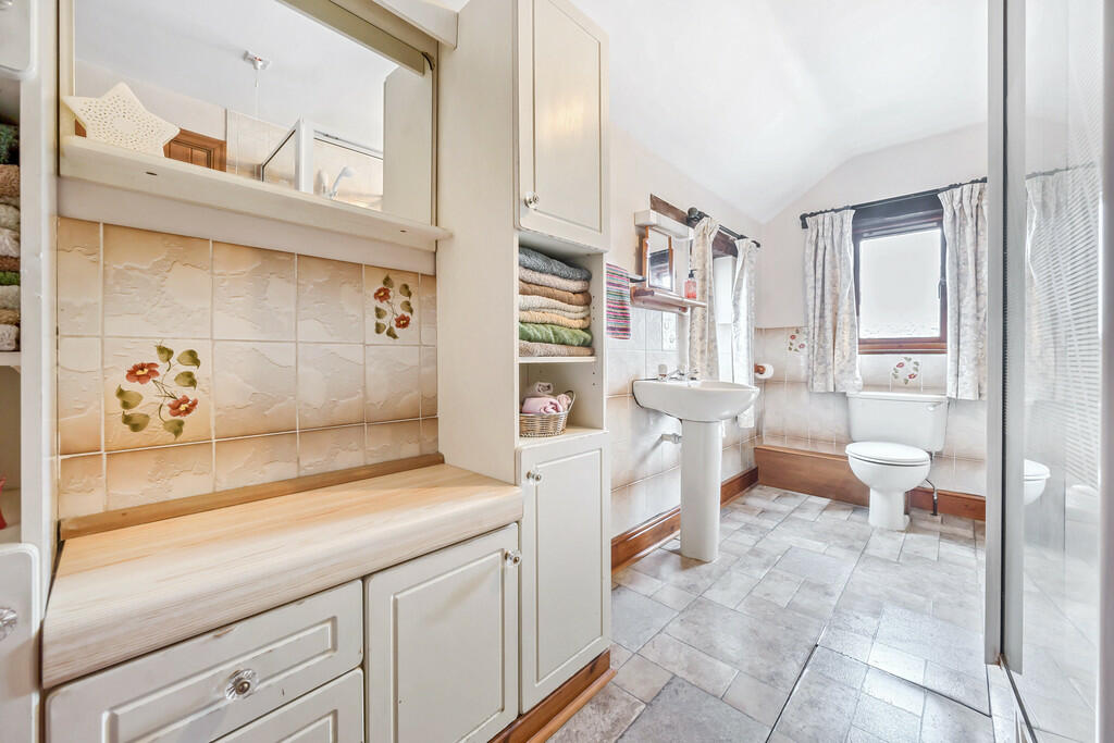 Additional property image - Yew Cottage, Bassenthwaite, Keswick, Cumbria, CA12 4QP