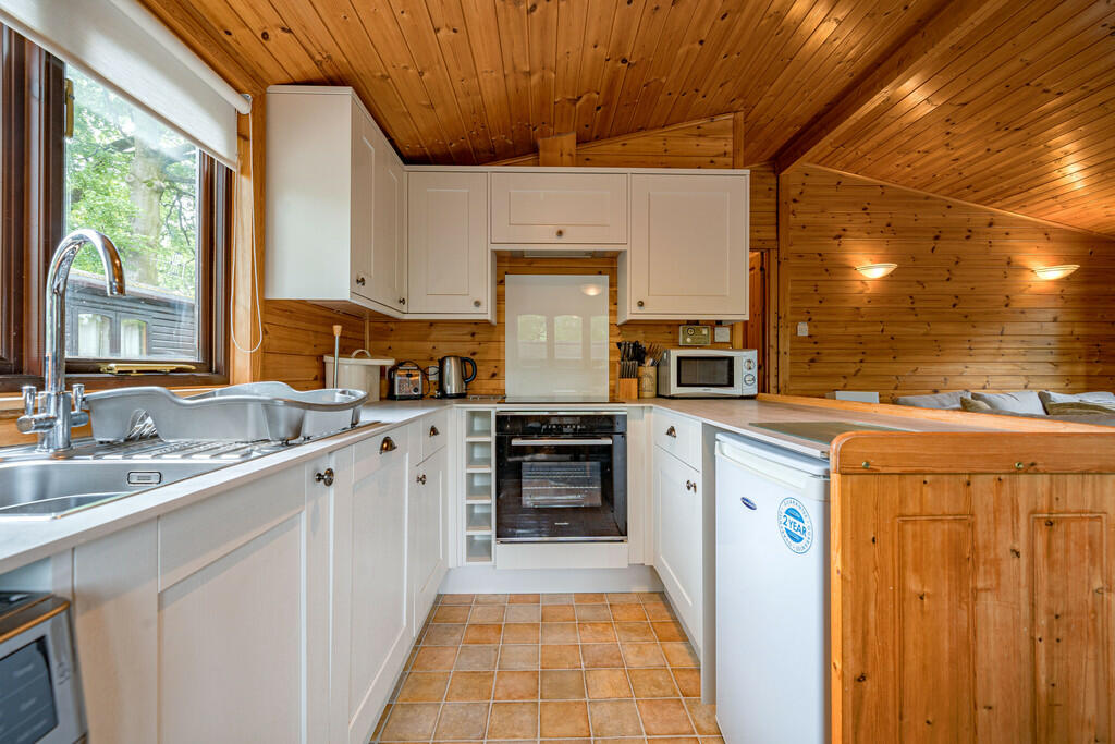 Additional property image - 16 Burnside Park, Underskiddaw, Keswick, Cumbria, CA12 4PF
