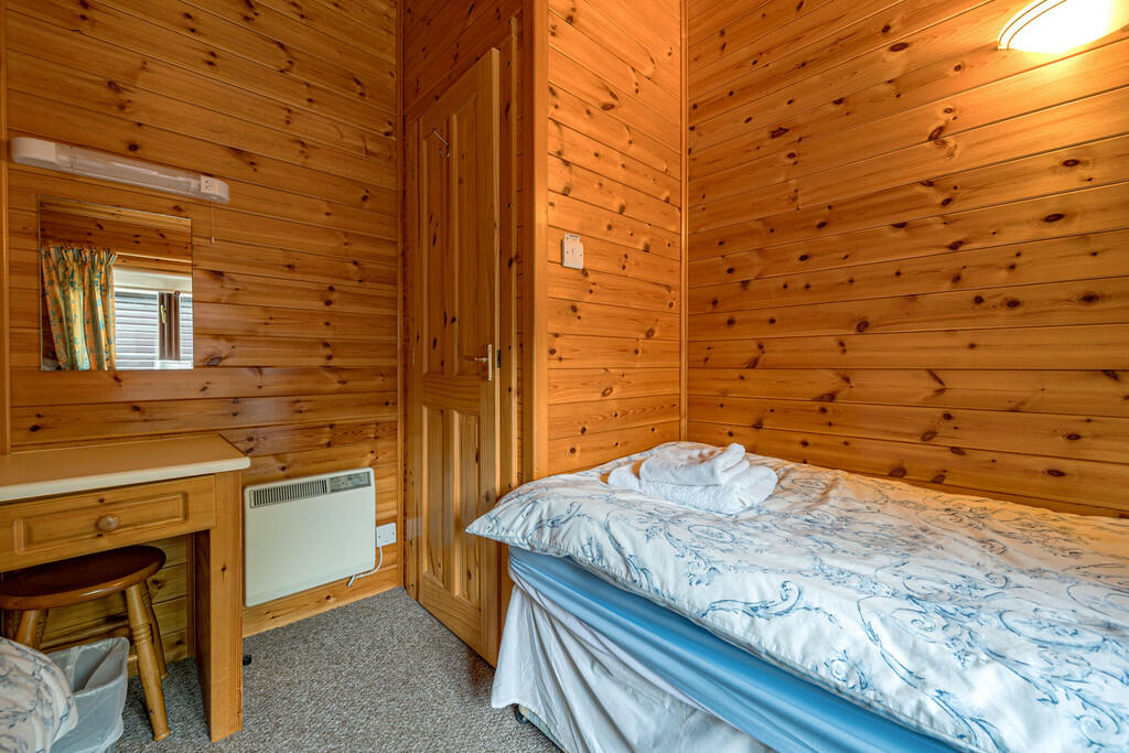 Additional property image - 16 Burnside Park, Underskiddaw, Keswick, Cumbria, CA12 4PF