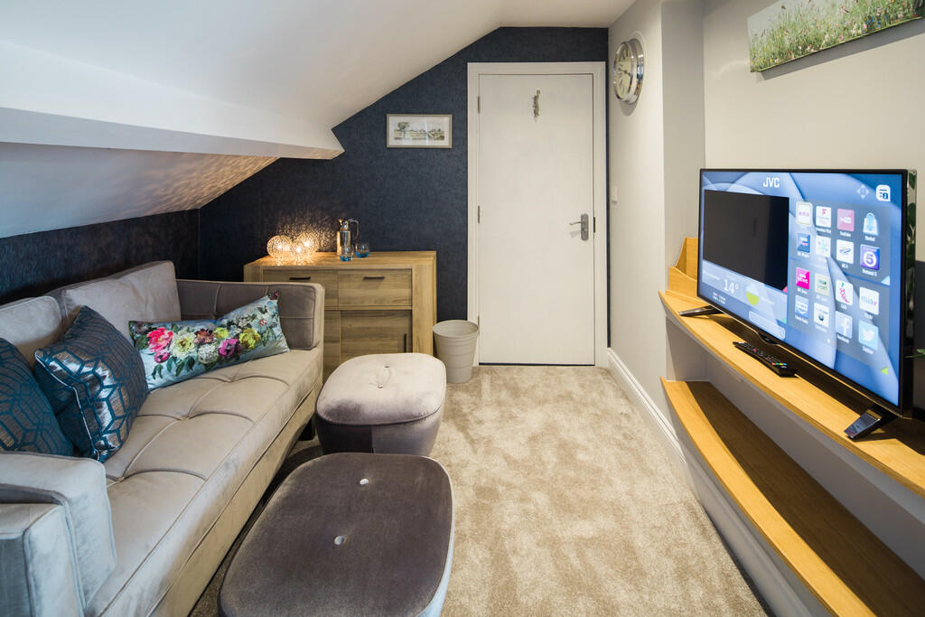 Additional property image - 1863 Restaurant and Rooms, Elm House, High Street, Pooley Bridge, Penrith, Cumbria, CA10 2NH