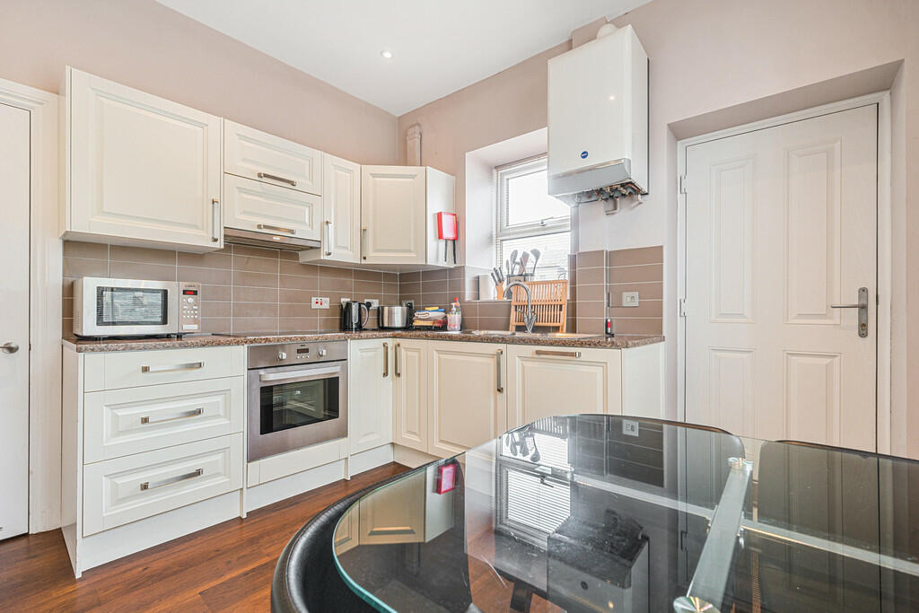 Additional property image - Apartment 1, 6 Southey Street, Keswick, Cumbria, CA12 4EF