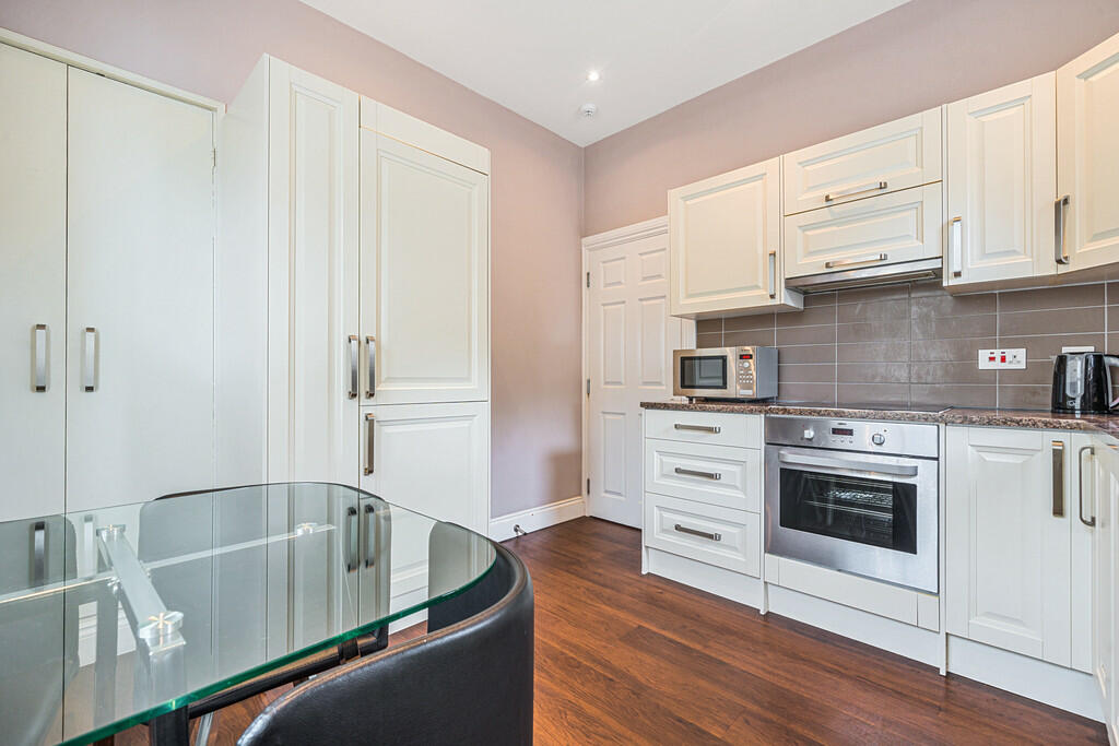 Additional property image - Apartment 1, 6 Southey Street, Keswick, Cumbria, CA12 4EF