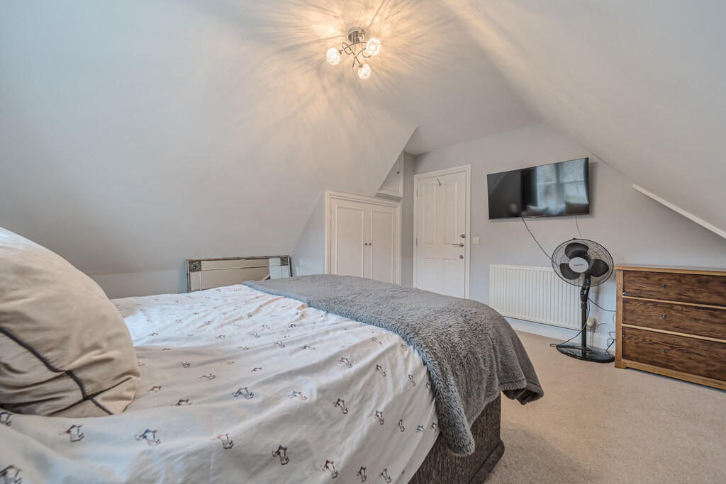 Additional property image - Castle Crag, 9 Cross Street, Keswick, Cumbria, CA12 4DE