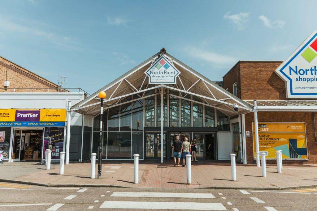 Main image of property: North Point Shopping Centre - Food & Beverage, Goodhart Road, Hull, HU7
