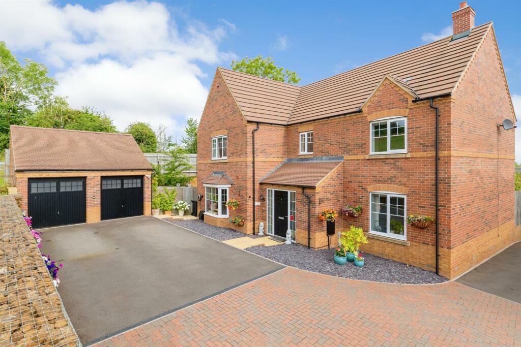 Main image of property: Bland Grove, Shipston-On-Stour